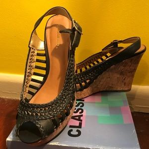 Classified Wedges Size 7